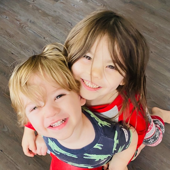 Meet your Posher, Jennifer - Picture 3 of 12